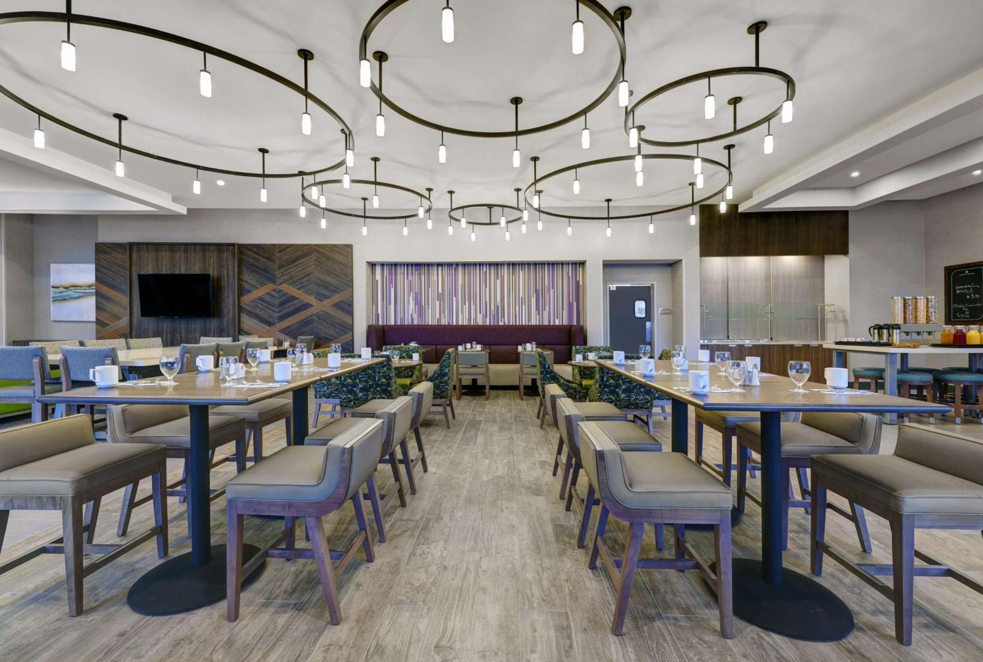 Hilton Garden Inn Манасас Екстериор снимка